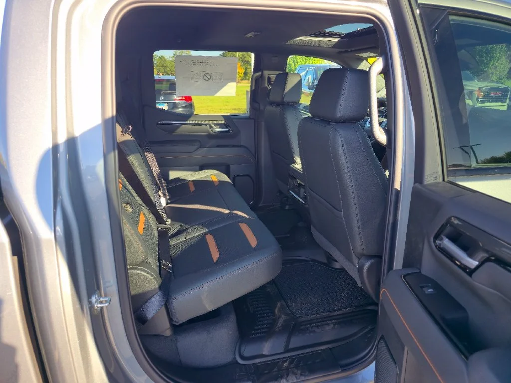 2026 GMC Sierra 1500 AT4 - Photo 28