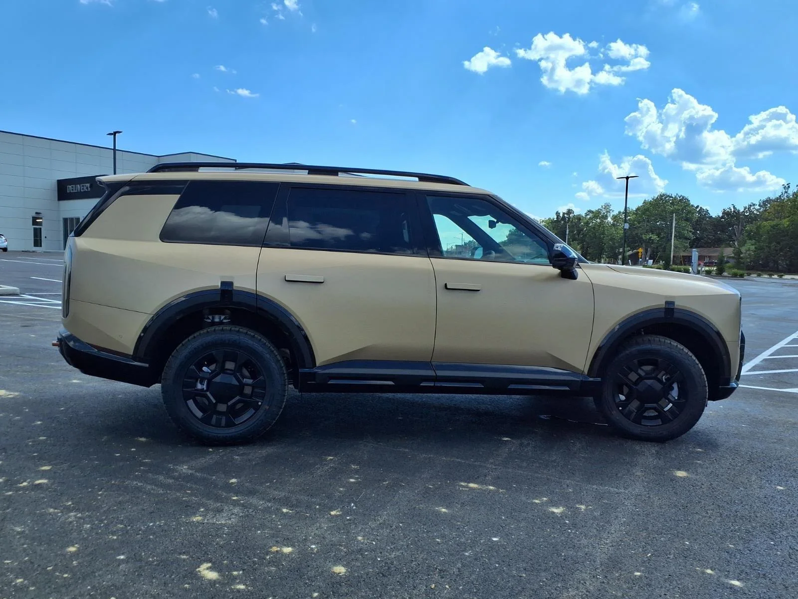 New 2027 Terrain Brown Matte Kia X-Pro SX Prestige image 20