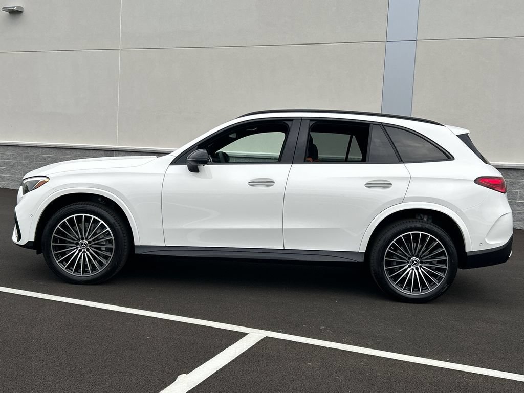 New 2027 Polar White Mercedes-Benz GLC 300 image 39