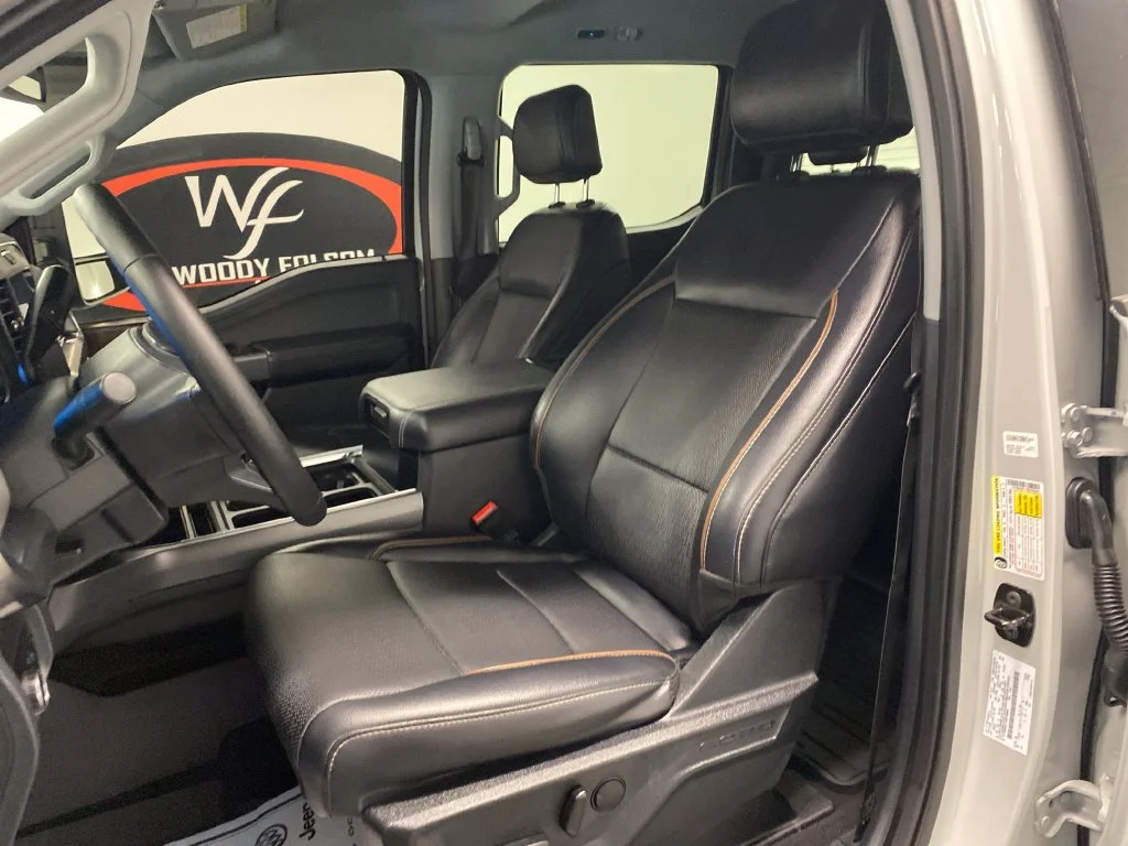 Used 2025 Avalanche Ford Lariat image 15