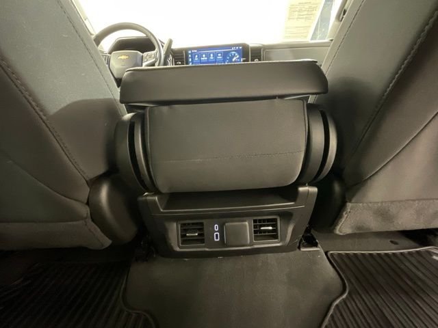 Used 2025 White Chevrolet LT image 26