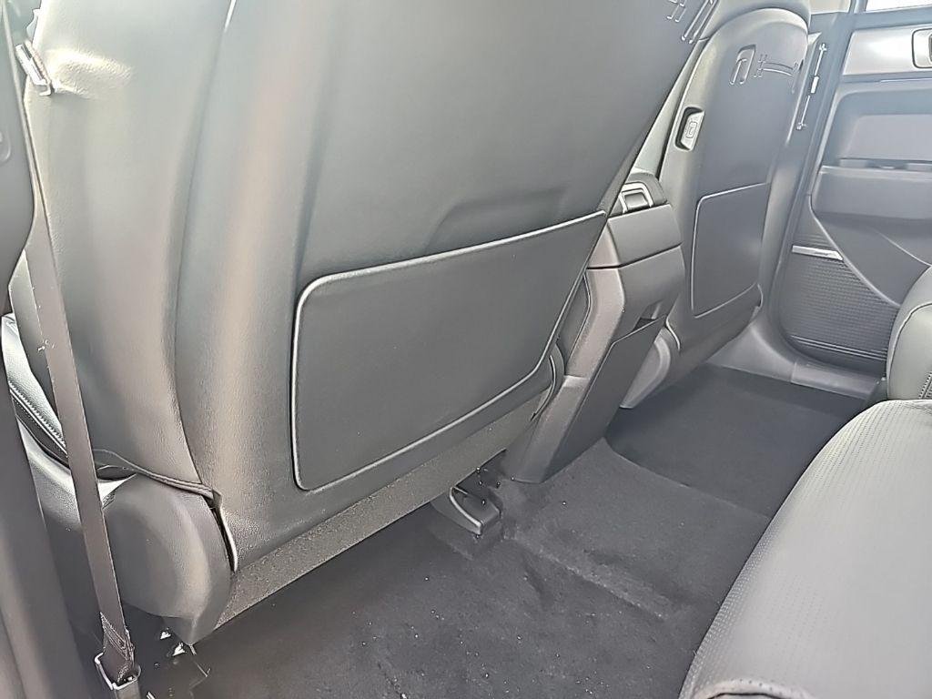 2026 Hyundai Santa Fe Limited - Photo 37