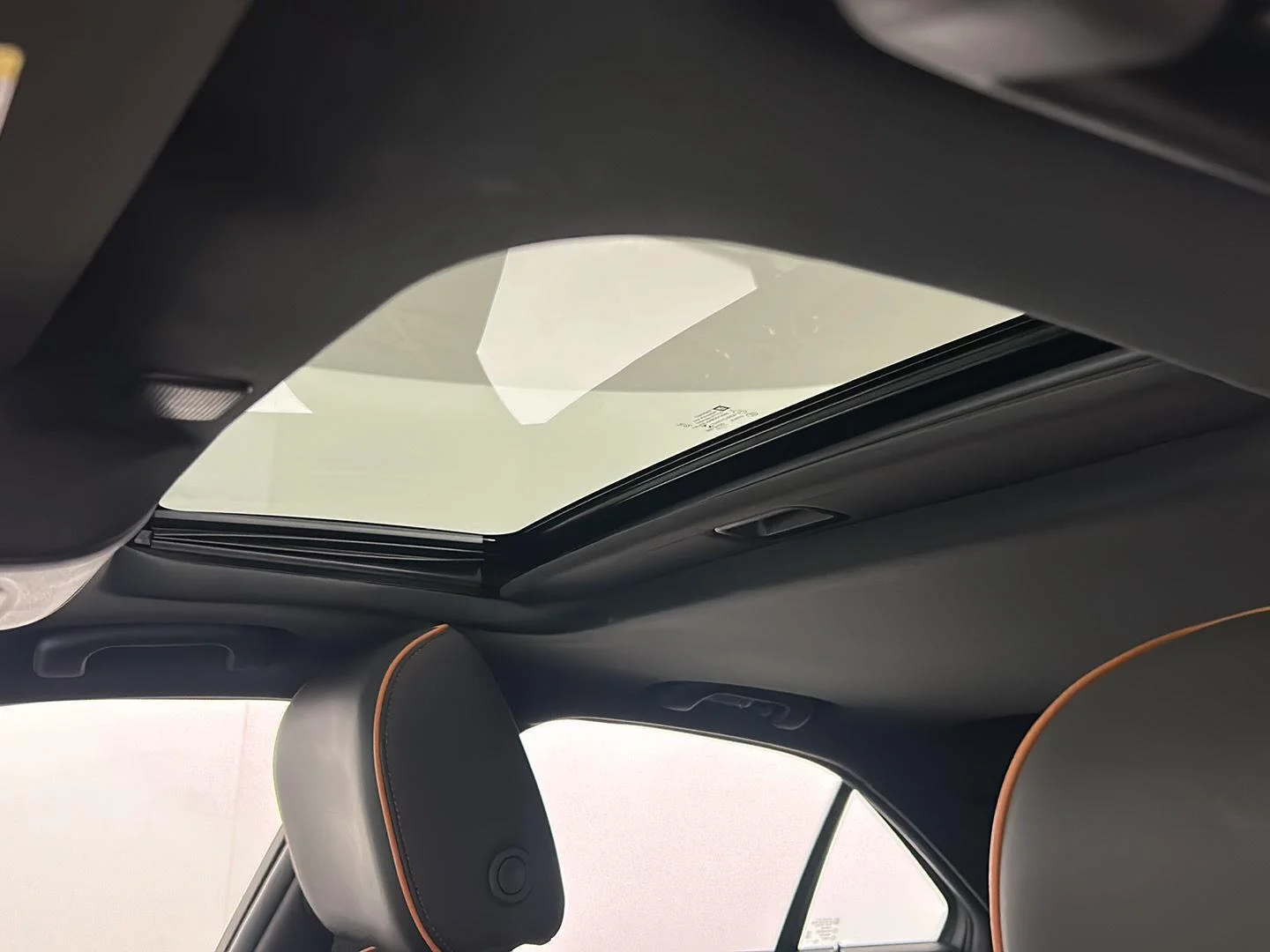 Used 2024 Summit White Cadillac V-Series image 33