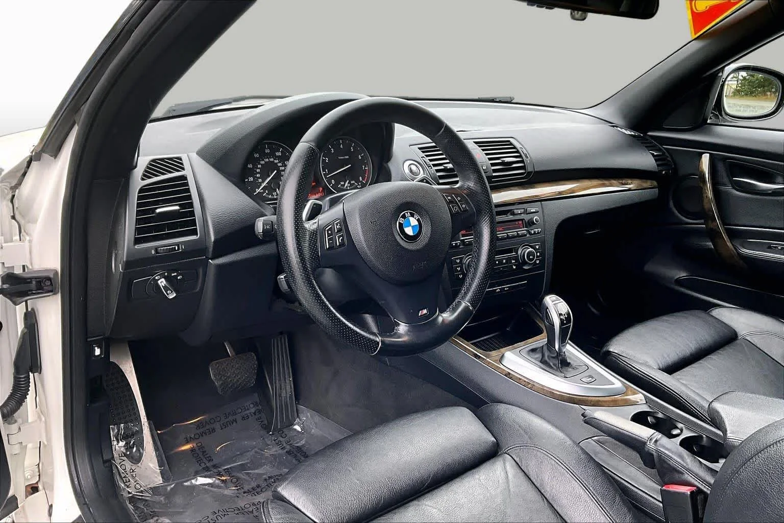 Used 2012 Alpine White BMW 135i image 17