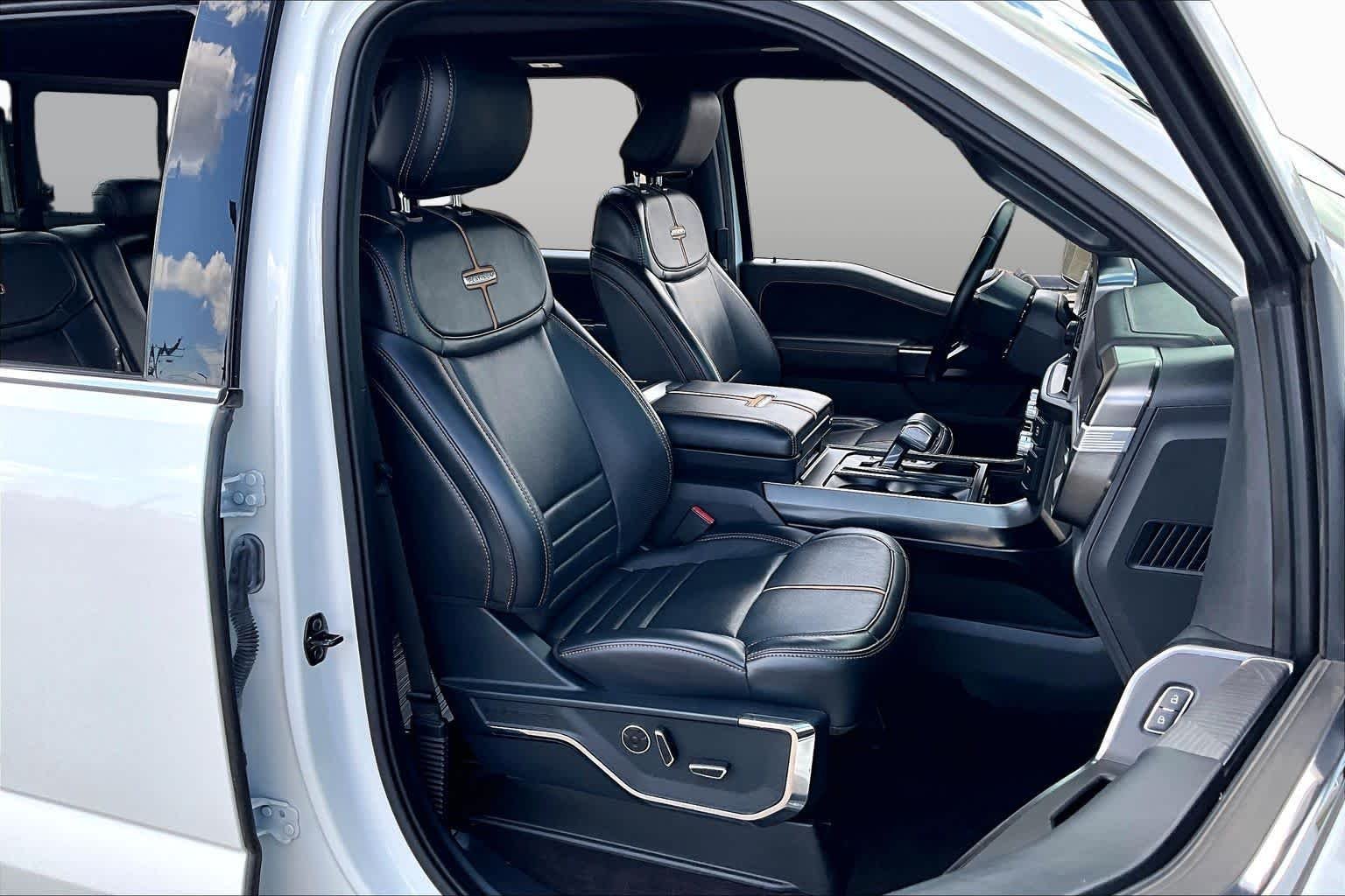 Used 2021 Star White Metallic Tri-Coat Ford Platinum image 9