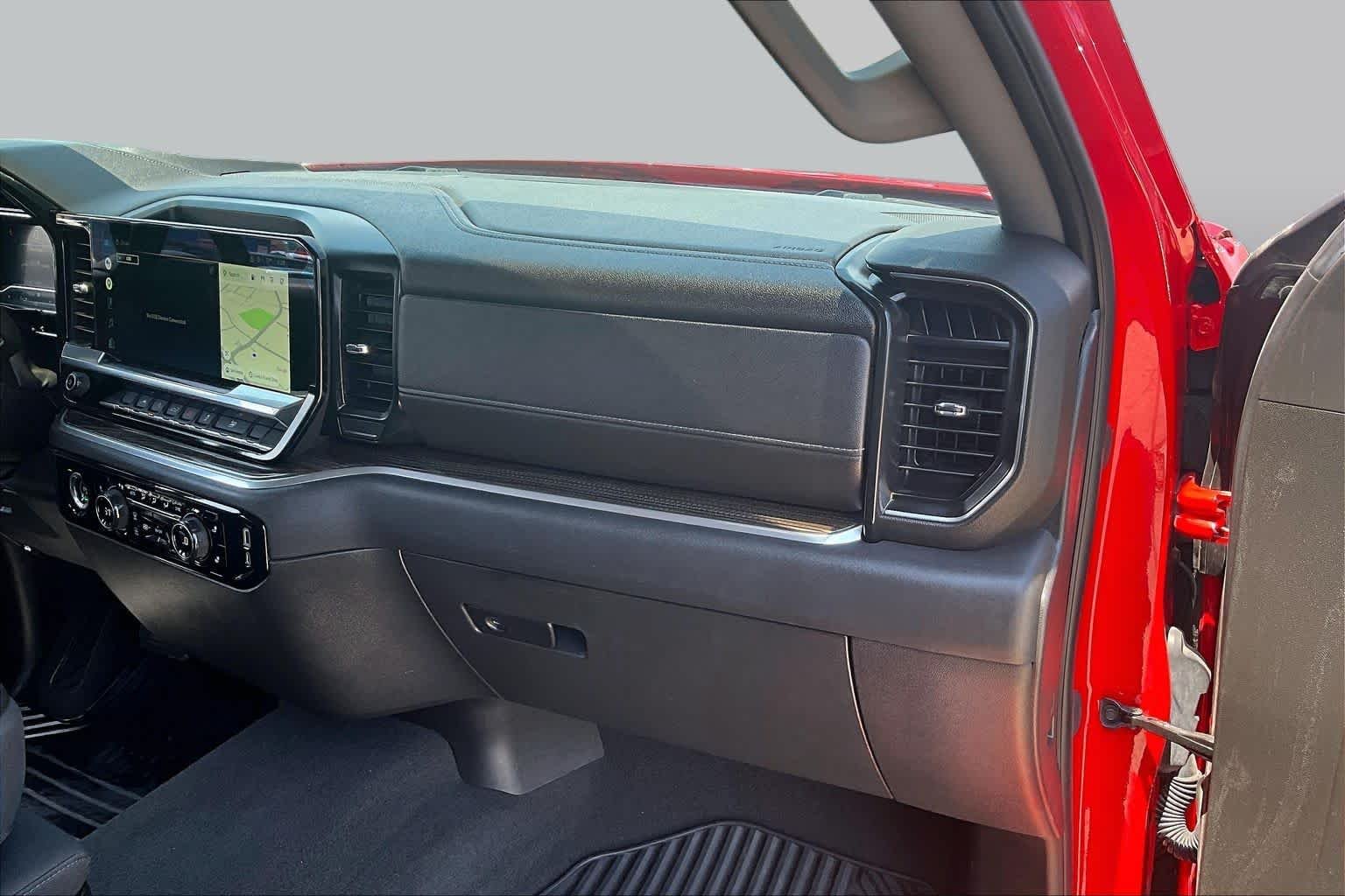 Used 2022 Red Chevrolet LT image 18