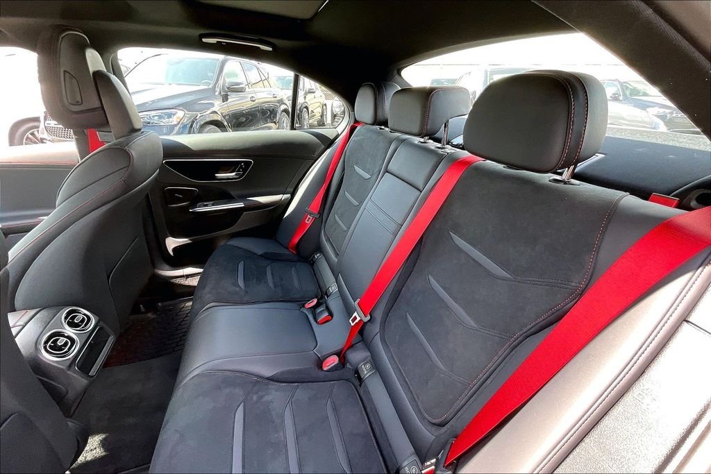 2026 Mercedes-Benz C-Class Sedan AMG C43 - Photo 18