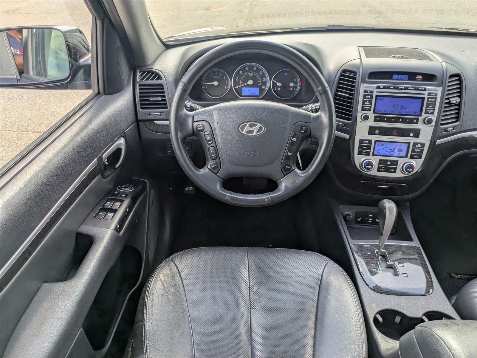 Used 2009 Ebony Black Hyundai Limited image 28