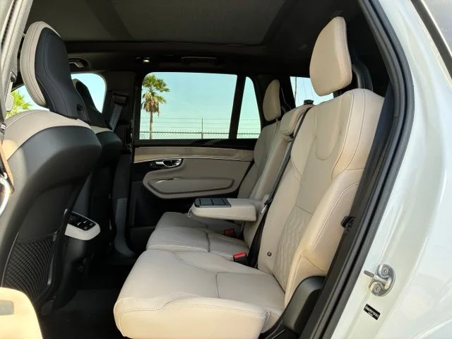 New 2026 Crystal White Volvo Plus image 24