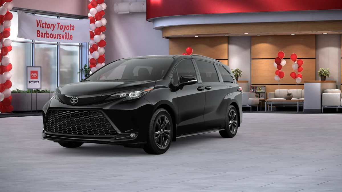 2026 Toyota Sienna XSE 7-Passenger Hybrid AWD's photo