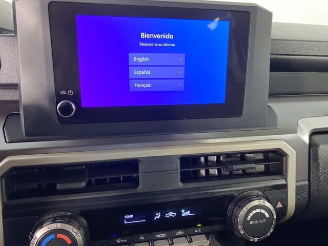 Used 2025 White Toyota SR5 image 19