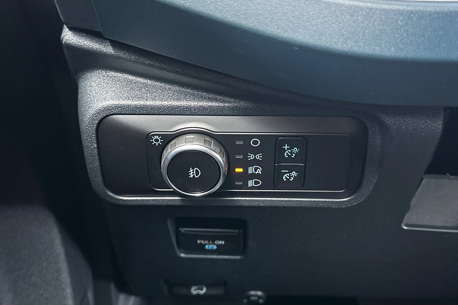 New 2026 Avalanche Gray Ford Heritage Edition image 27