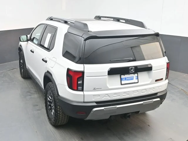 Certified Used 2026 Platinum White Pearl Honda TrailSport image 38