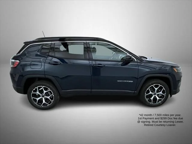 New 2026 Fathom Blue Pearl-Coat Exterior Paint Jeep Limited image 4