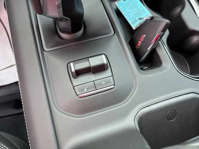 2026 GMC Sierra 1500 AT4X - Photo 39