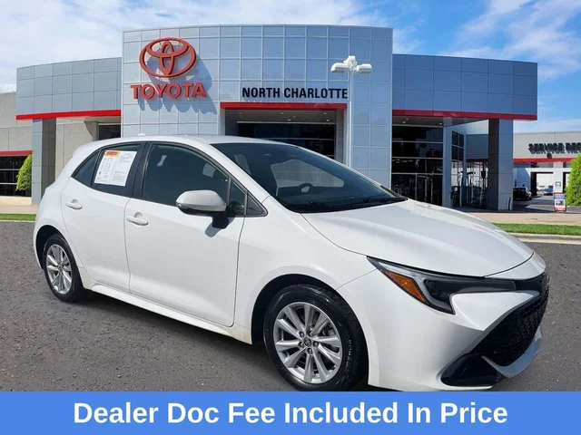 2024 Toyota Corolla Hatchback SE