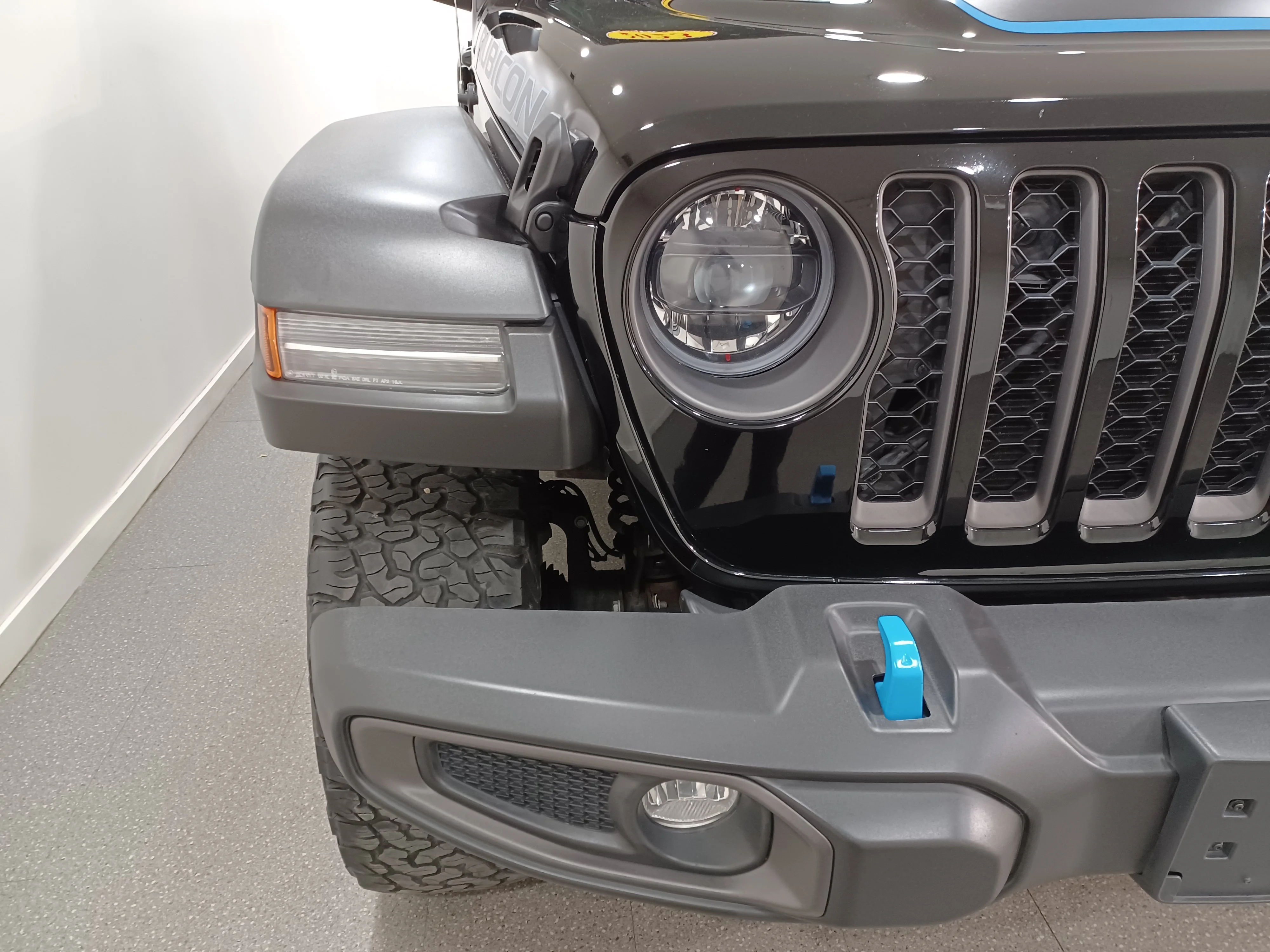 Certified Used 2023 Black Jeep Rubicon 4x4*Plug In Hybrid | Nav | Remote Start | Htd Seats | Htd Wheel | CarPlay | Park Assist image 4