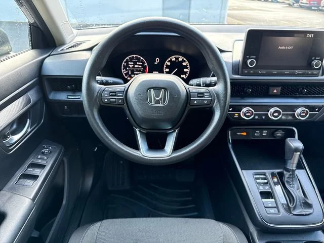 Used 2024 sparkle silver metallic Honda EX image 18