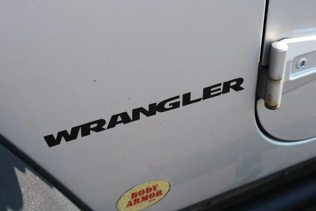 Used 2007 Silver Jeep Rubicon image 10