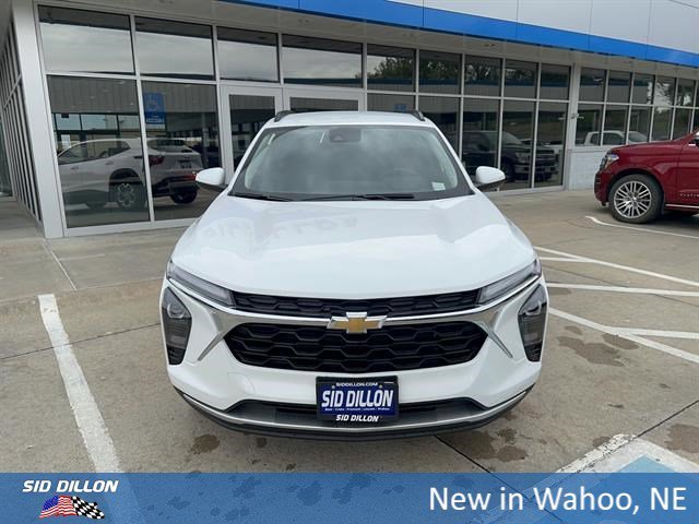 2026 Chevrolet Trax LT - Photo 8