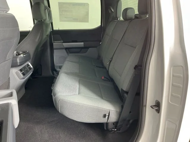 New 2026 Oxford White Ford XLT image 24