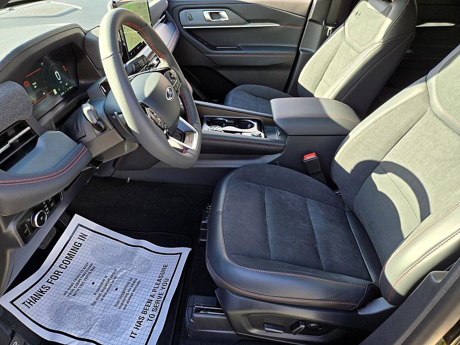 New 2026 Agate Black Metallic Ford ST image 9