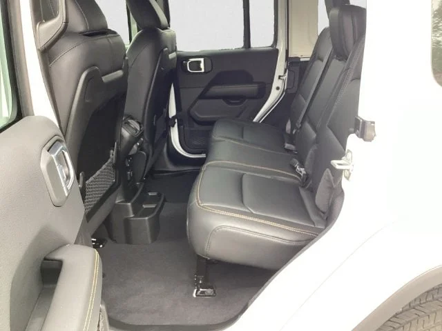 New 2026 Bright White Clearcoat Jeep 4-DOOR SAHARA image 14