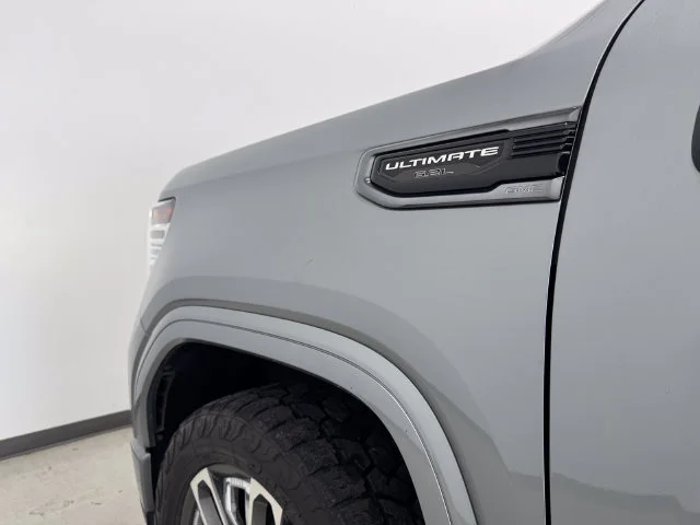 Used 2024 Sterling Metallic GMC Denali Ultimate image 40