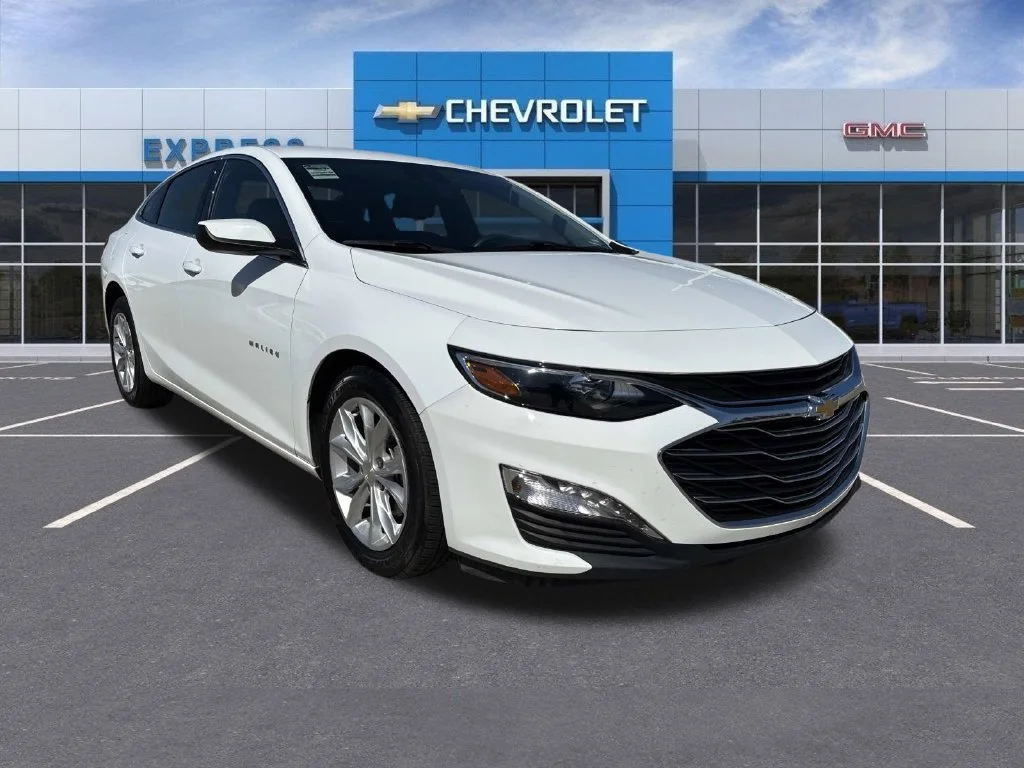 Used 2025 White Chevrolet LT image 1