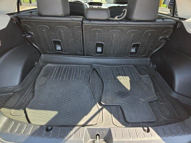 Used 2015 SILVER SUBARU 2.0ILM image 26