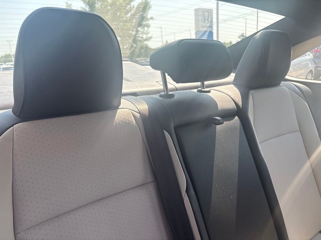 Used 2021 Gray Volkswagen R-Line image 31