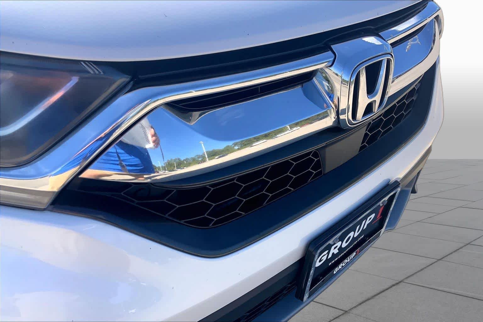 Used 2019 Platinum White Pearl Honda EX image 26