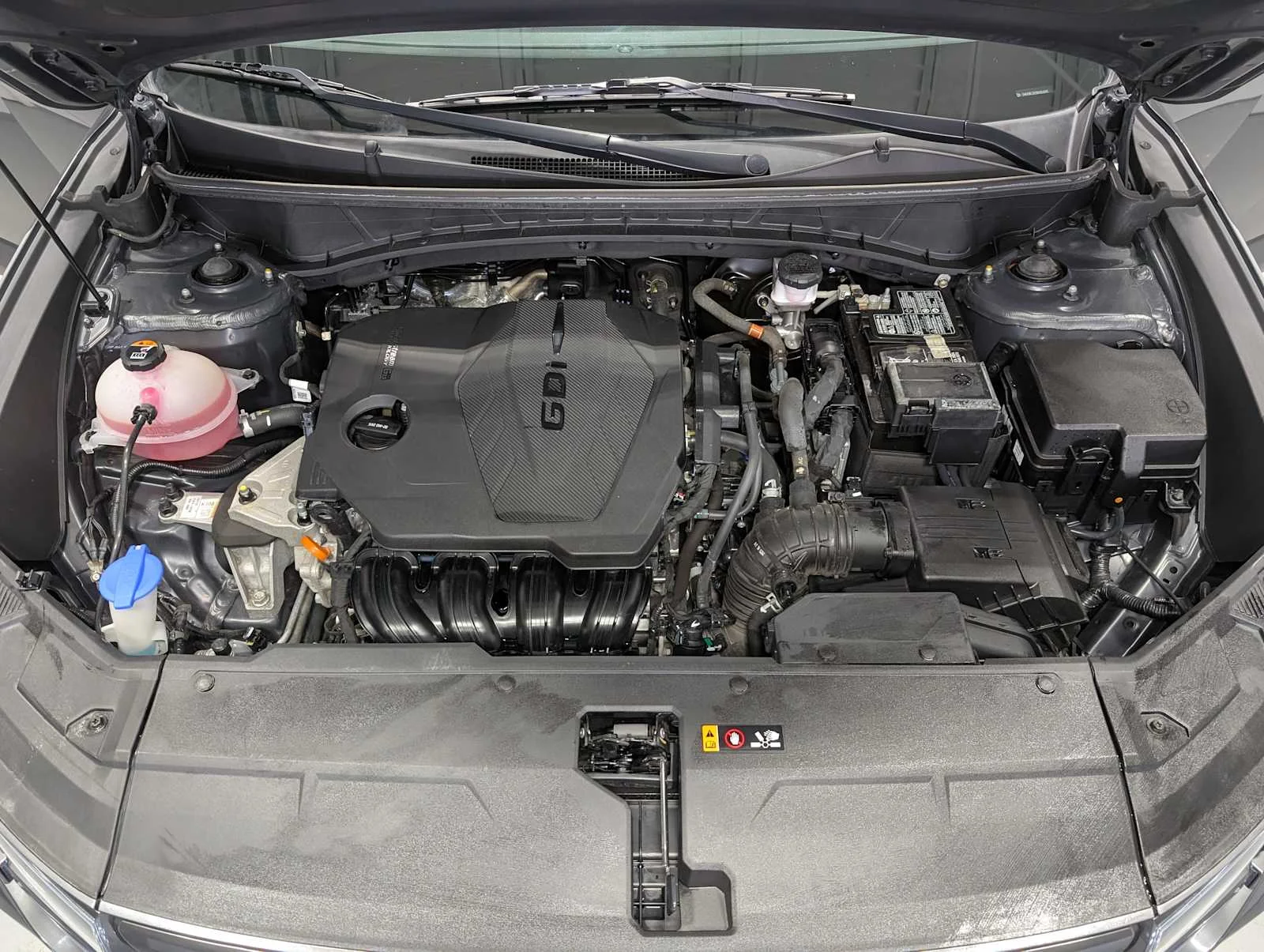 Used 2024 Dark Gray Metallic Hyundai SEL image 14