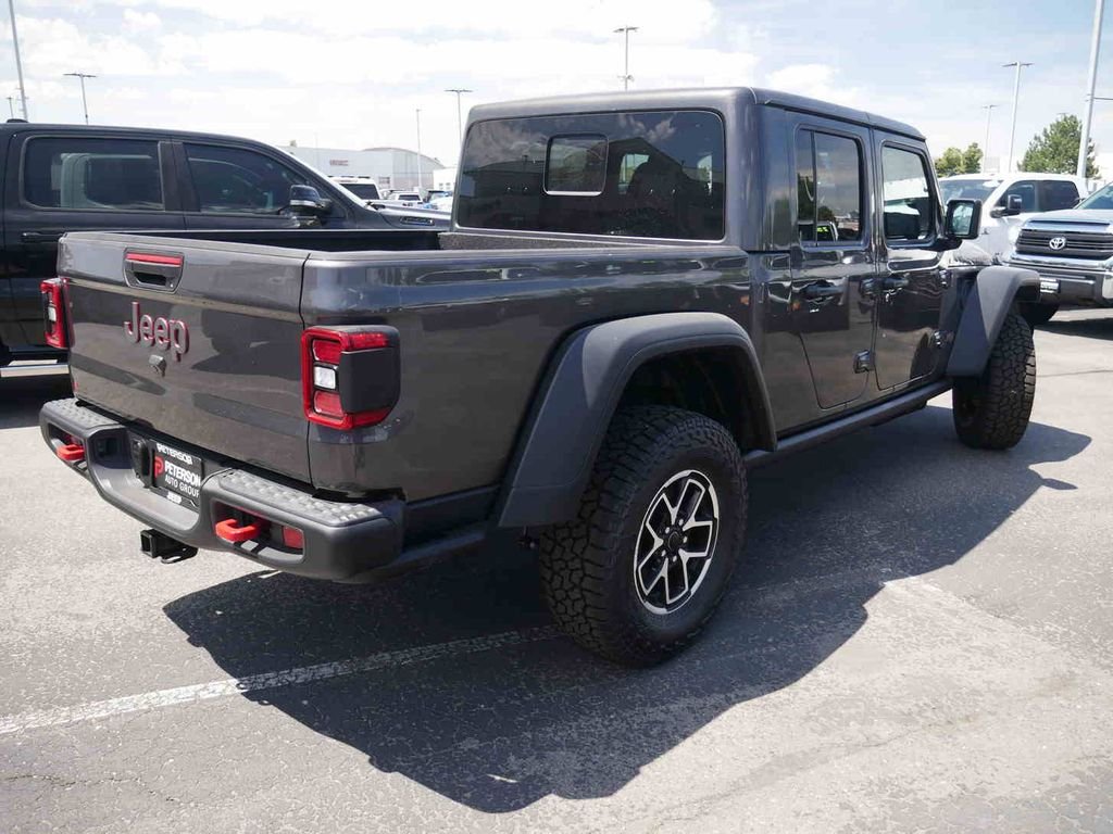 New 2026 Granite Crystal Metallic Clearcoat Jeep Rubicon image 21