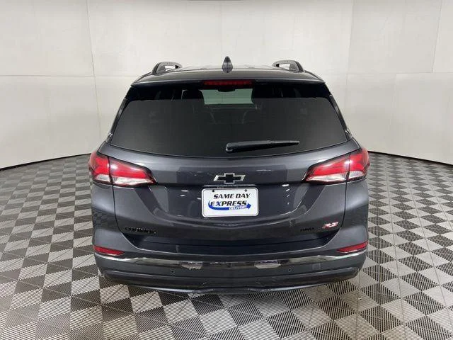 Used 2022 Iron Gray Chevrolet RS image 3