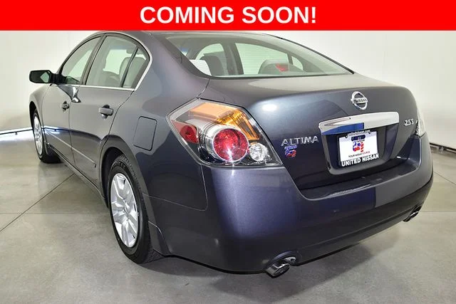 Used 2012 Gray Nissan 2.5 S image 3