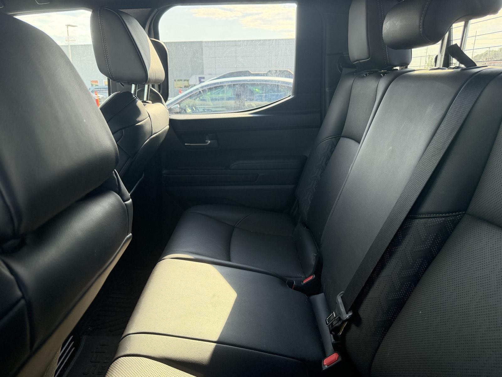 Used 2025 Wind Chill Pearl Toyota Limited image 12