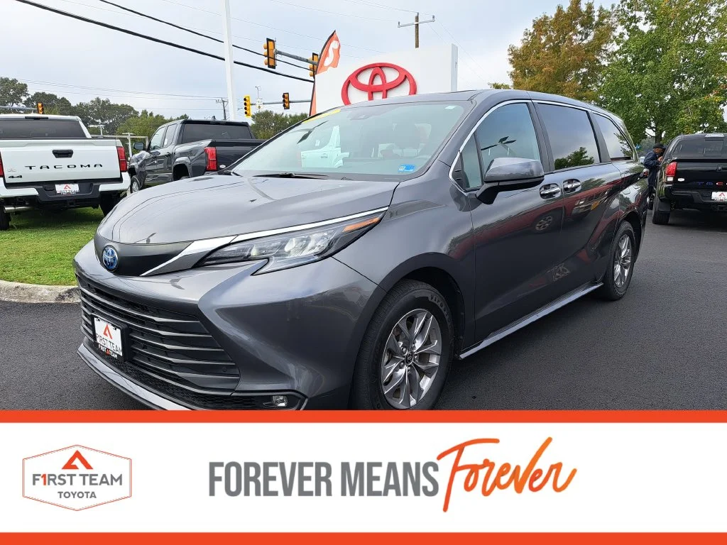 2025 Toyota Sienna