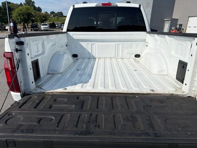 Used 2024 White Ford XLT image 9