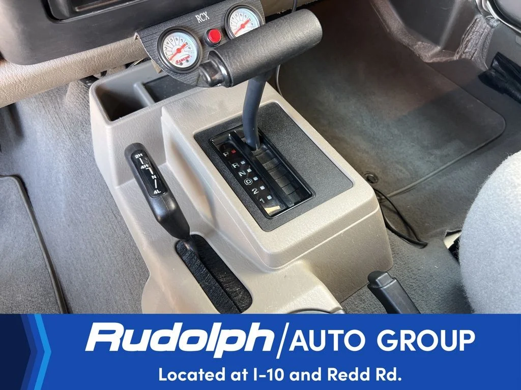 Used 2006 Light Khaki Metallic Jeep Unlimited Rubicon image 37