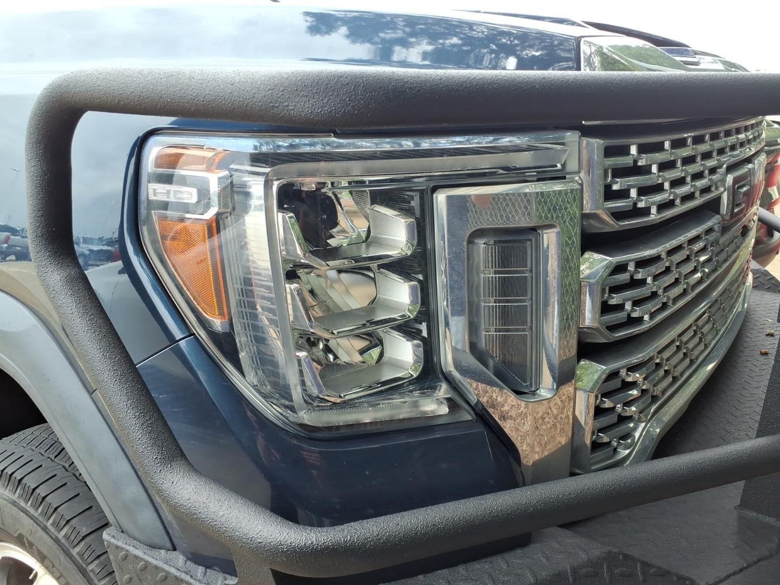 Used 2021 Pacific Blue Metallic GMC Denali image 4