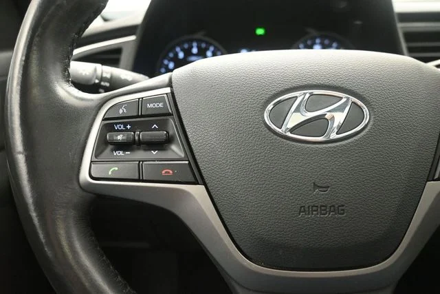 Used 2018 Silver Hyundai Value Edition image 26