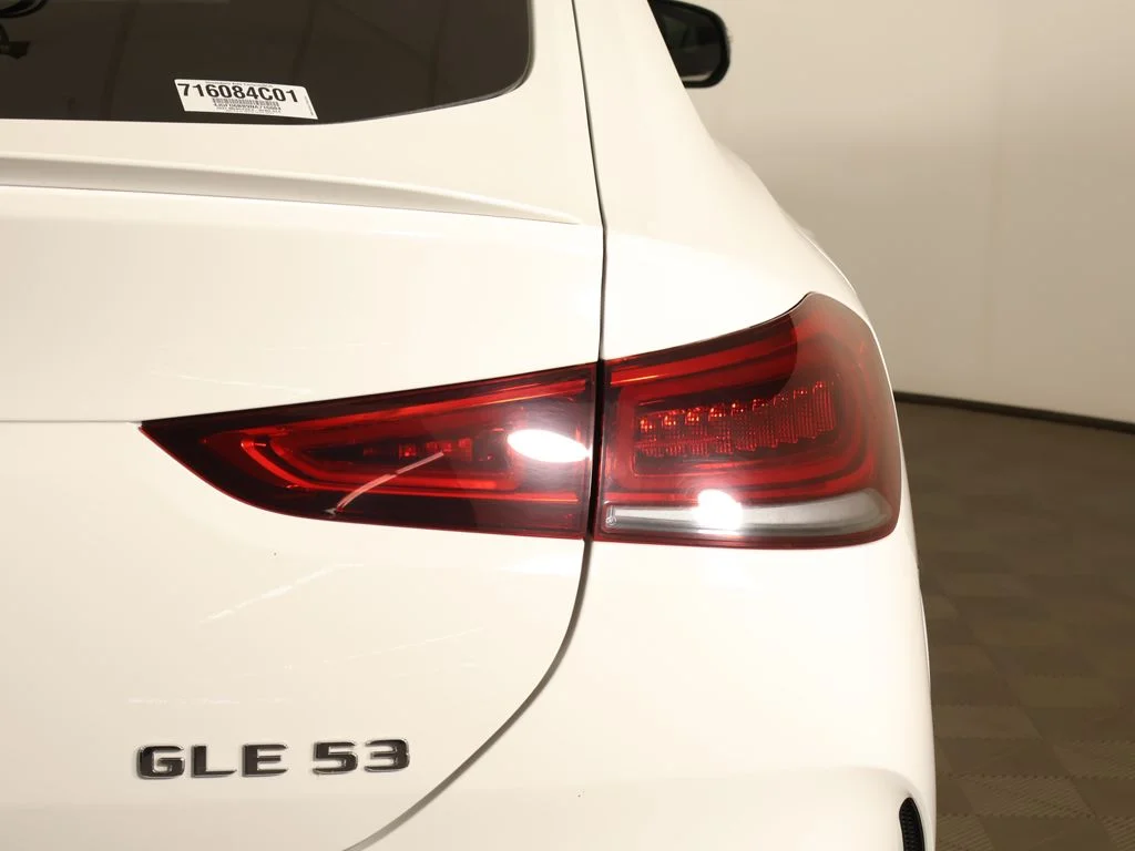Used 2022 Polar White Mercedes-Benz GLE 53 AMG® image 19