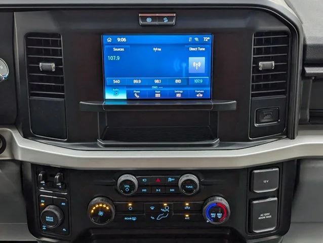 New 2026 Oxford White Ford F-250® XLT image 40