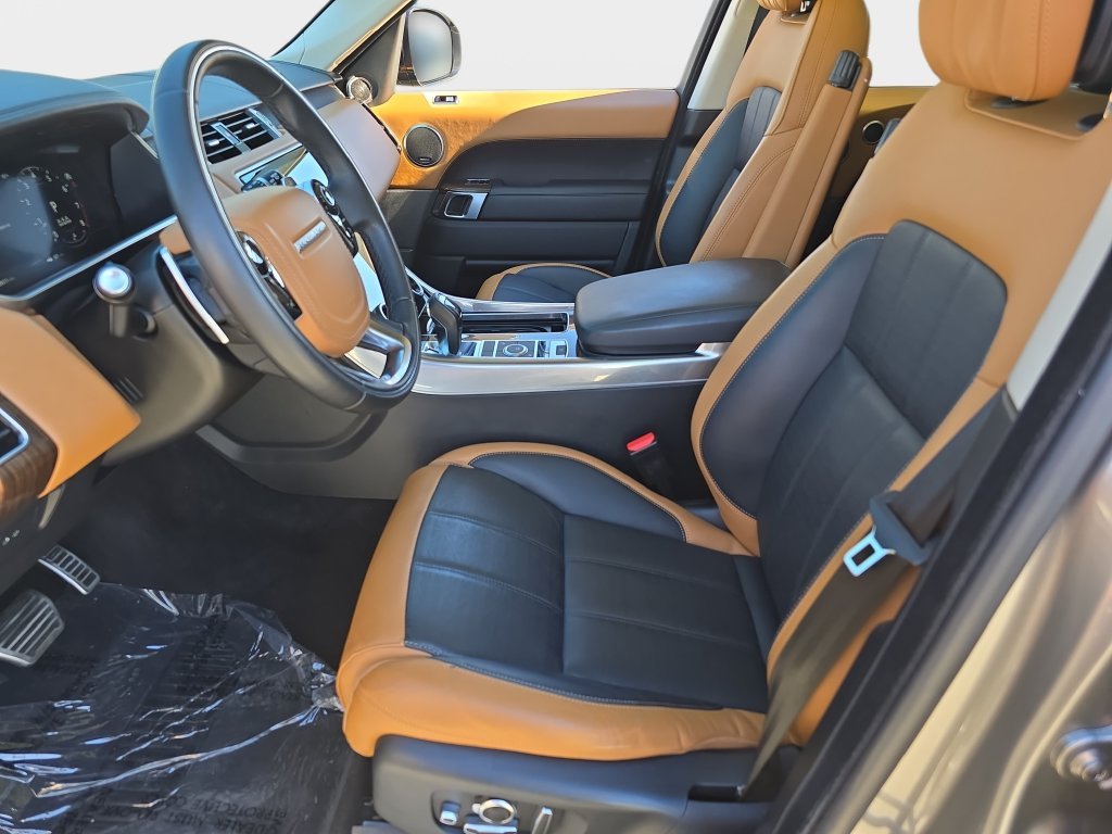 Used 2019 Gray Land Rover HSE Dynamic image 18