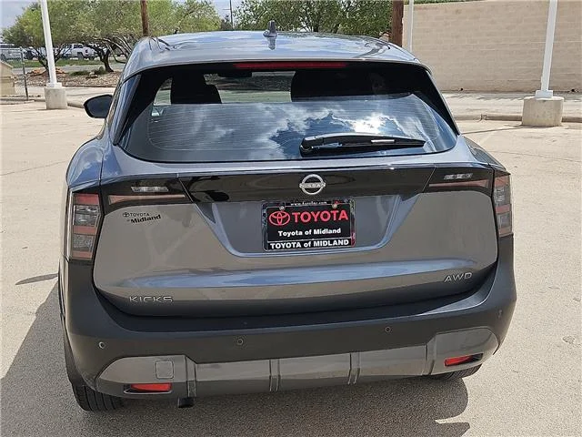 Used 2025 Gun Metallic Nissan S All-Wheel Drive image 3
