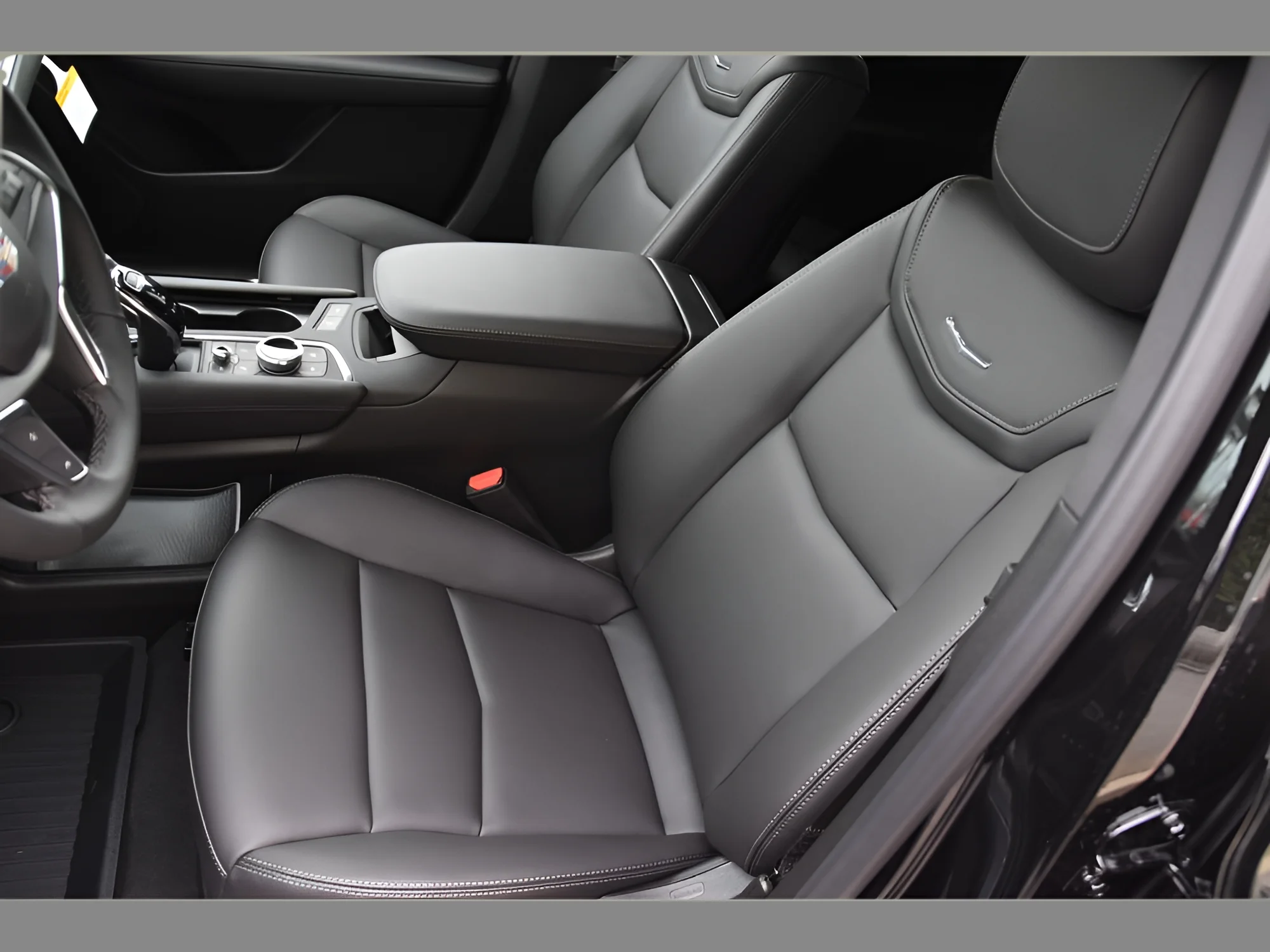 2026 Cadillac XT5 Luxury - Photo 13