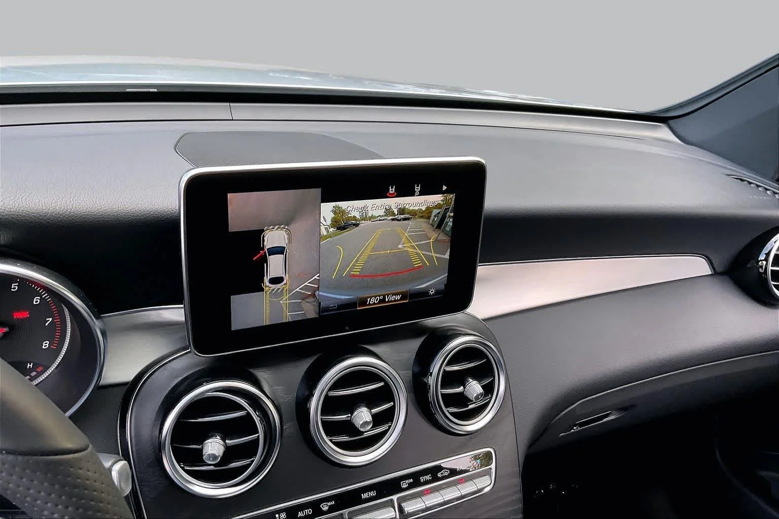 Used 2019 Iridium Silver Metallic Mercedes-Benz GLC 300 image 28