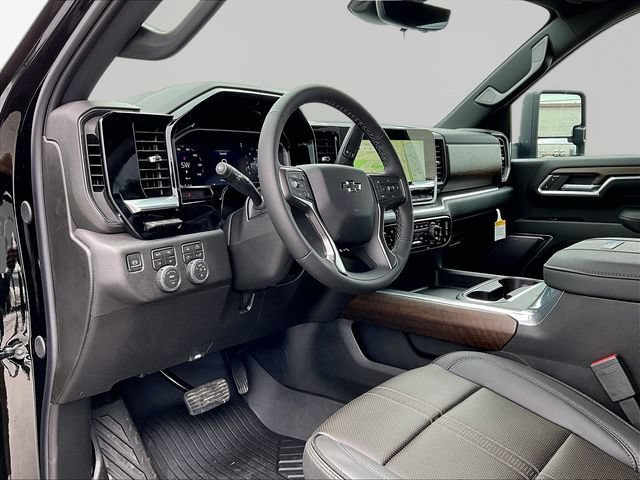 2026 Chevrolet Silverado 2500 HD High Country - Photo 8