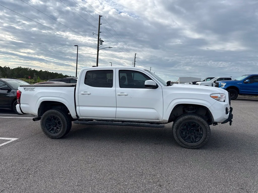 Used 2020 White Toyota SR image 1